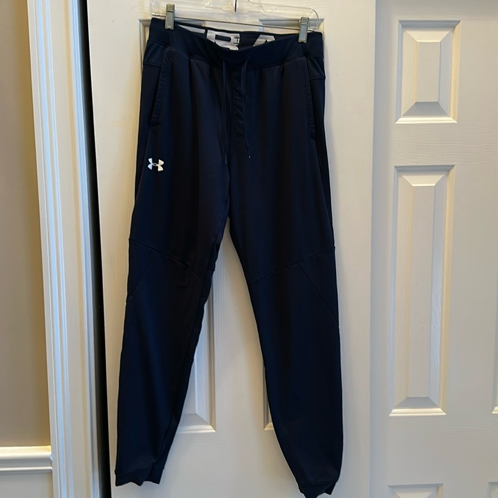 Under Armour men’s joggers
